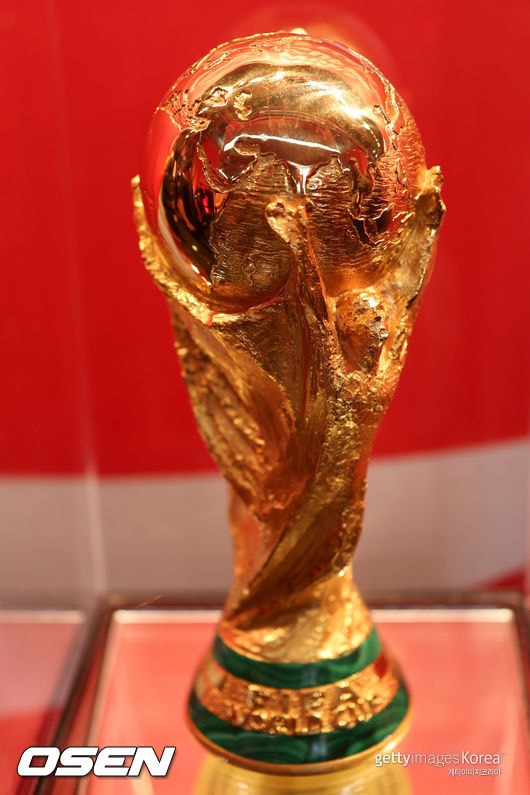 스로인 5초 카운트다운 도입?...IFAB, 월드컵 규정 대변화 추진