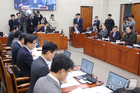 대미투자특별법, 여야 합의로 특위 의결…12일 본회의 처리