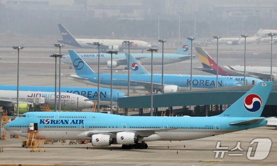 '유가 급등' 항공권 美 45만원·日 7만원↑…항공사 실적 '빨간불'