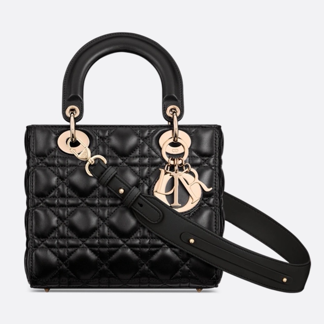 가방 색 골라주랑