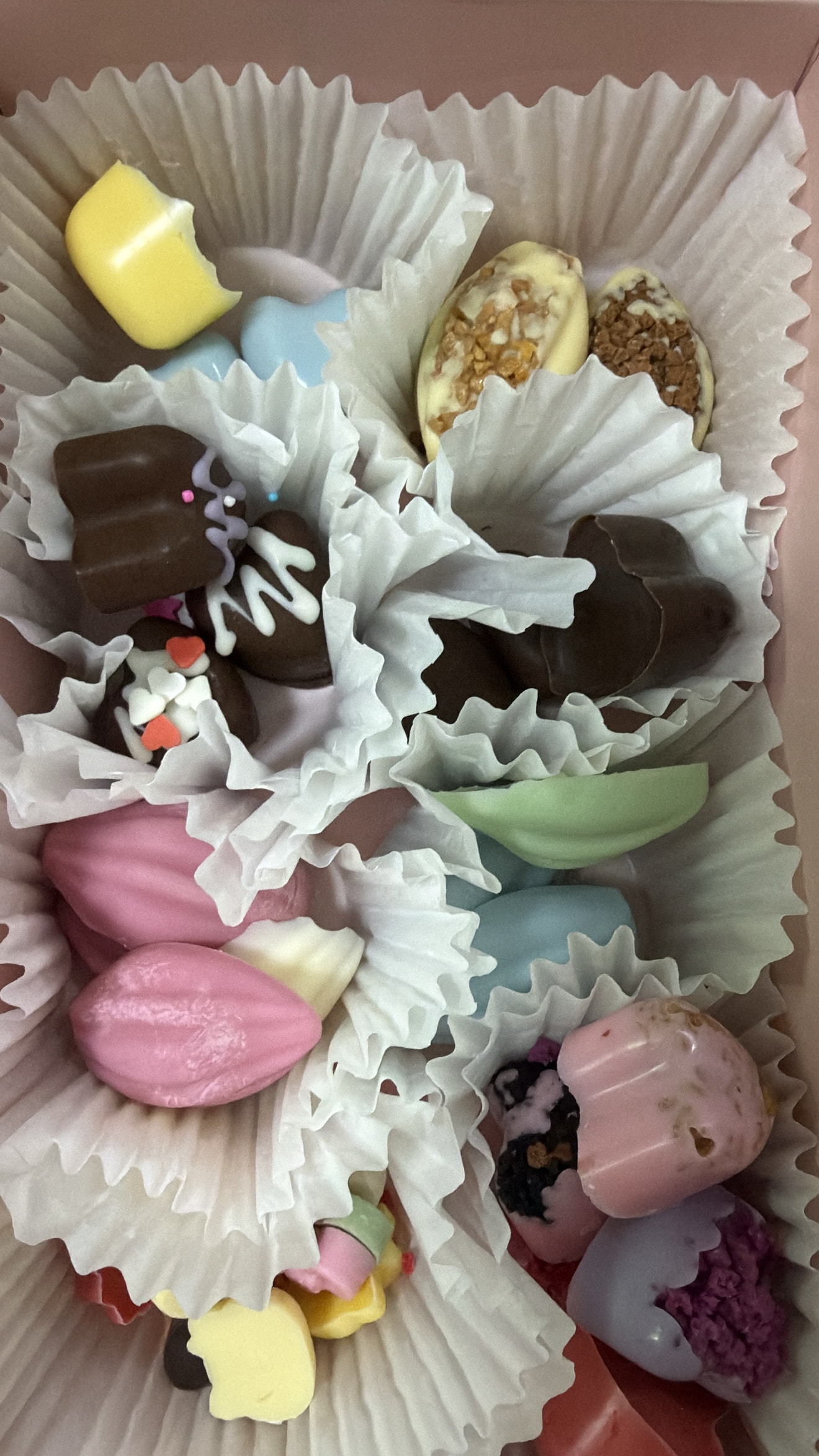 초콜릿 잘만들엇는지 봐줘ㅠㅠ