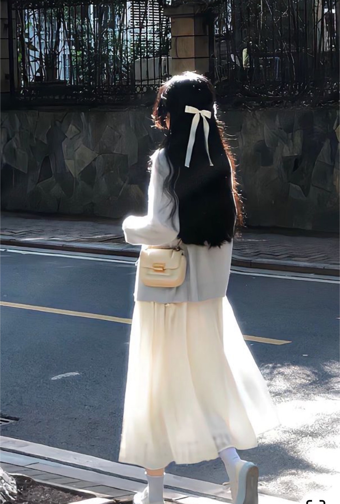 벚꽃놀이룩 골라조