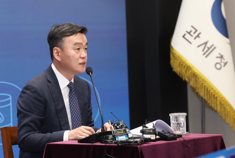 관세청, 제삼국 경유 미국산 원유에도 FTA 특례