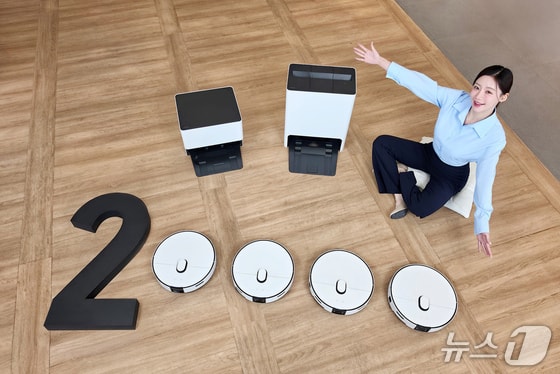 삼성전자 '비스포크 AI 스팀' 로봇청소기, 월 판매 2만 대 돌파