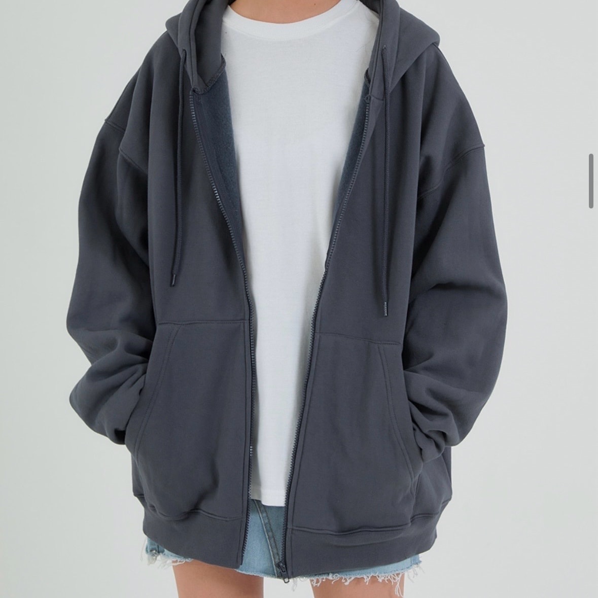 후드집업 골라줄 언니 투표 한번씩만 해죠