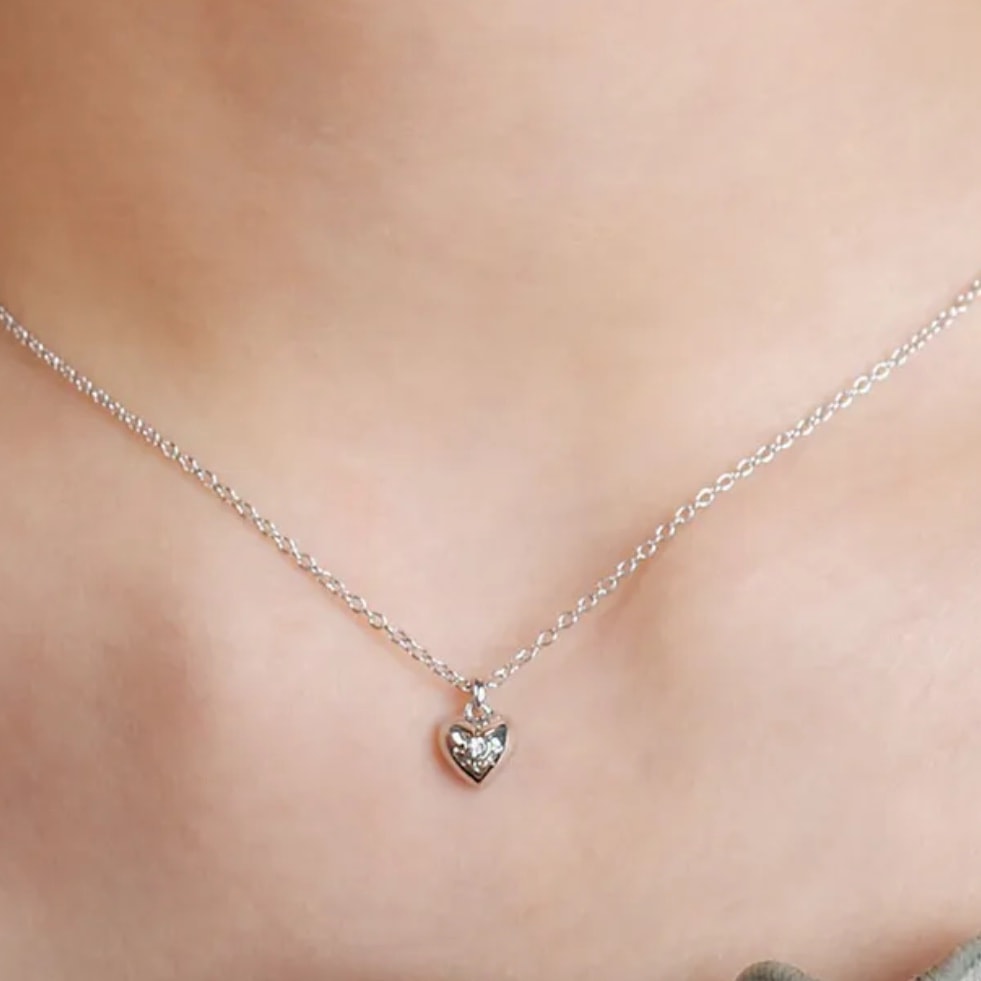 왼쪽77000원 오른쪽 20000원 왼쪽이브랜드
